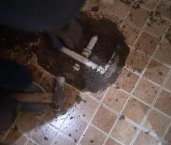 勐腊卫生间漏水维修公司为您分享下卫生间渗水如何处理及注意事项